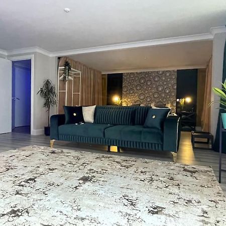 The Exclusive Jacuzzi Apartment Birmingham Exteriér fotografie