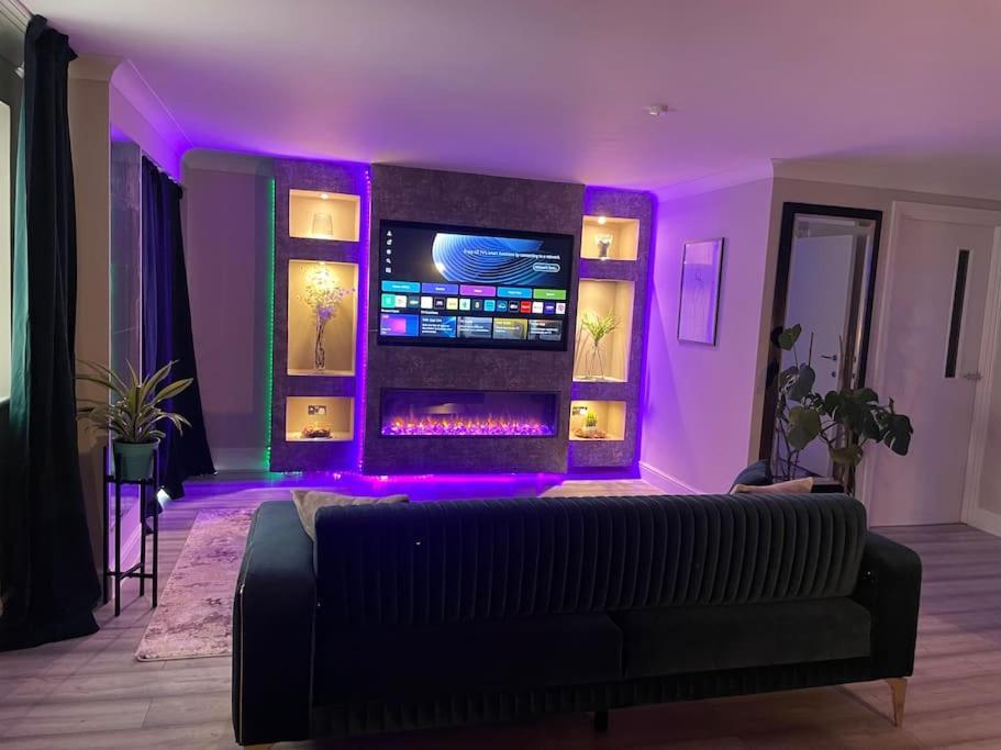 The Exclusive Jacuzzi Apartment Birmingham Exteriér fotografie